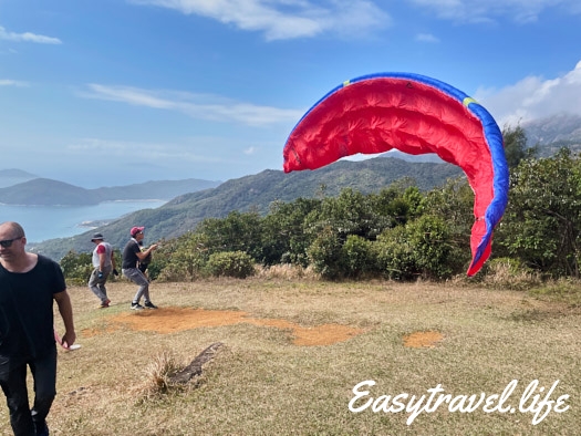 Checking the paraglider