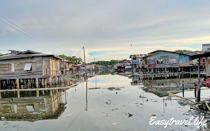 Sea Gypsy Houses
